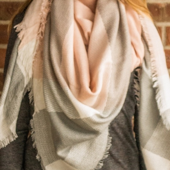 Pale Peach Pink Gray Oversized Soft Blanket Scarf - Picture 2 of 4
